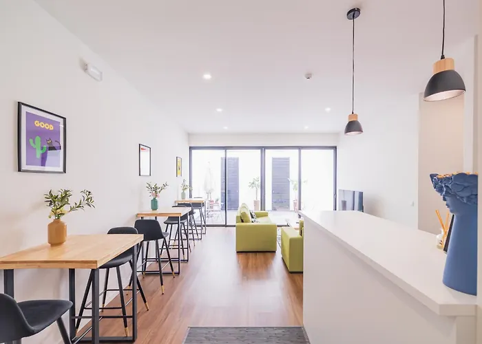 Hostel Island Bliss Πόντα Ντελγκάντα