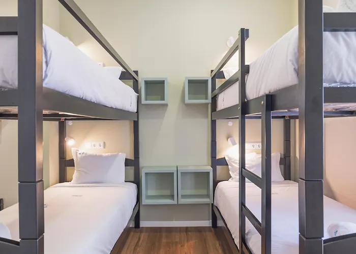 Island Bliss ホステル ポンタ・デルガダ