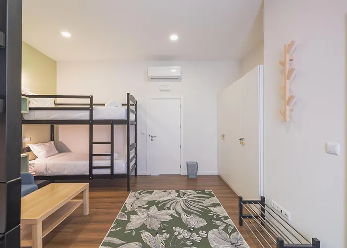 Island Bliss * 蓬塔德尔加达