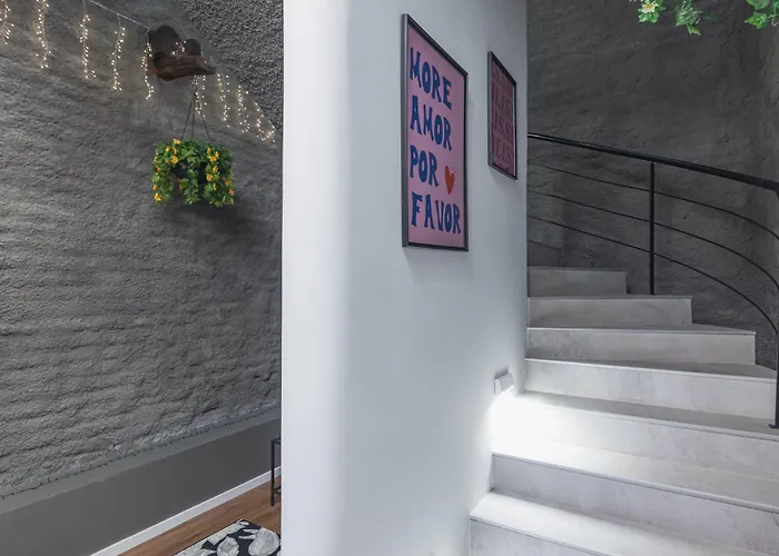 Island Bliss 蓬塔德尔加达